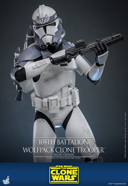 Star Wars: The Clone Wars 104th Battalion Wolfpack Clone Trooper 1/6 Scale Figure Deluxe Version (30 cm)