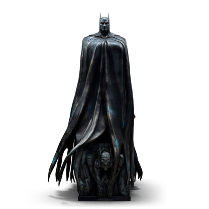 DC Comics Batman & Bruce Wayne 1/4 Legacy Replica Statue (79 cm)