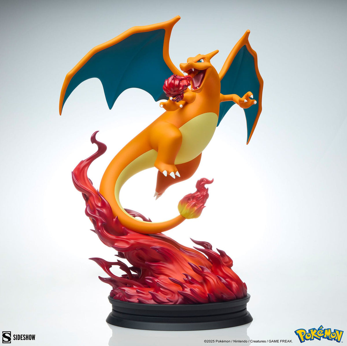 Pokemon Charizard Statue (47 cm)