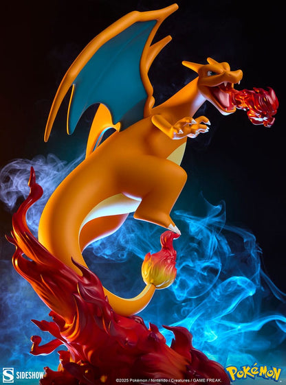 Pokemon Charizard Statue (47 cm)
