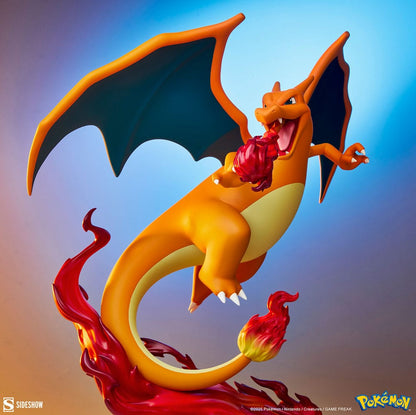 Pokemon Charizard Statue (47 cm)